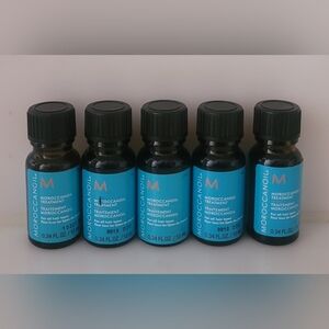 Bundle of 5 Moroccanoil & Travel Set